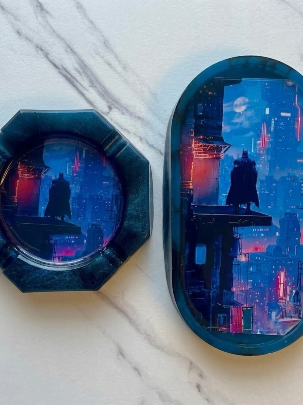 Batman Ashtray and Tray Set – Gotham City Skyline Collectible
